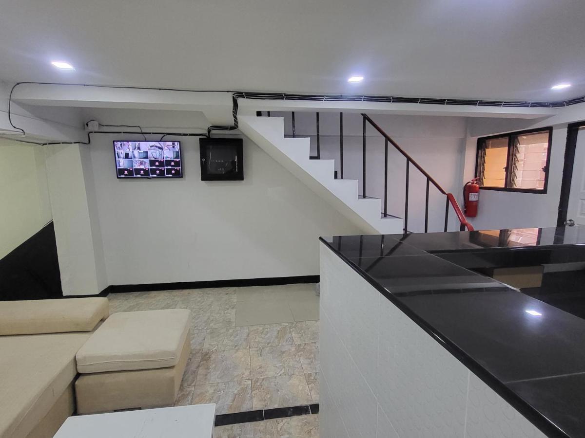 Aparthotel The Nest Pattaya Esterno foto